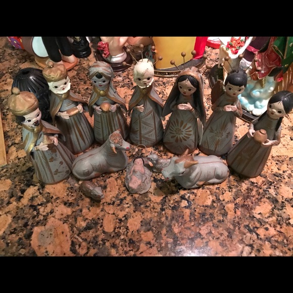 Nativity set - Picture 3 of 5